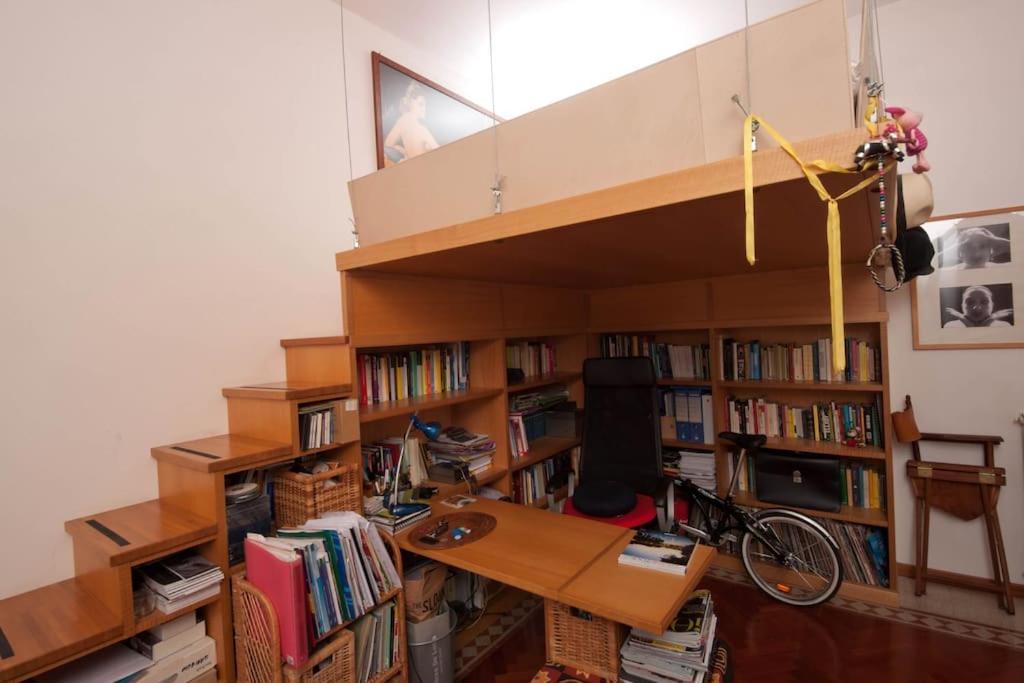 The Vatican Flat *